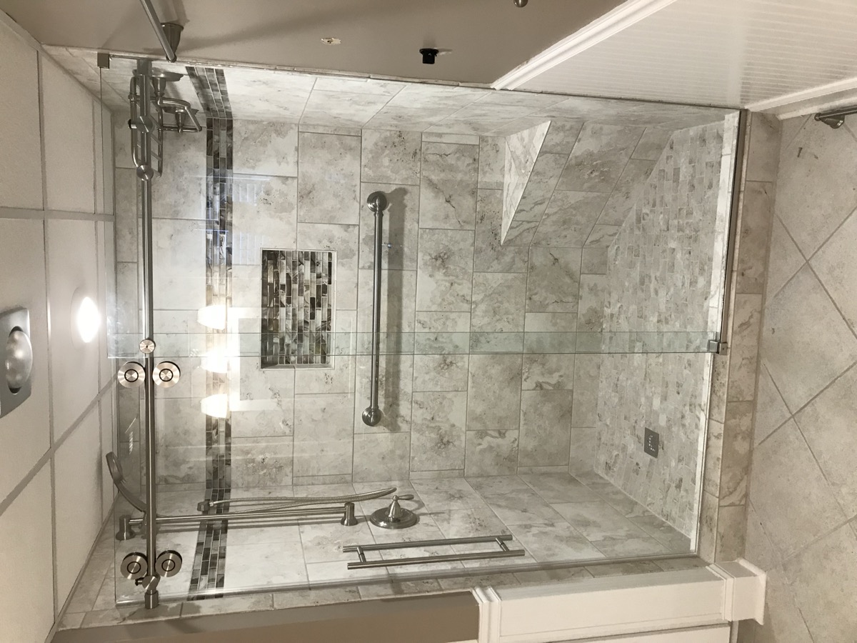 Glass shower door installation photo from Feb 2018